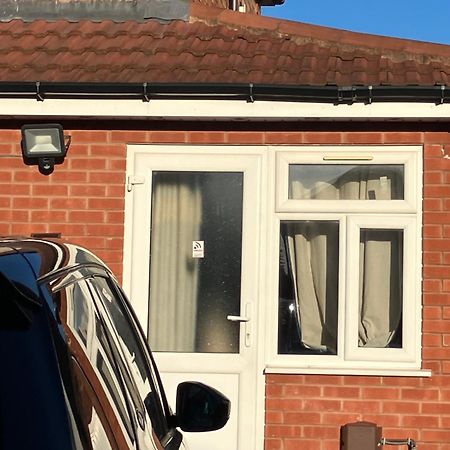 Dream Private Ensuite Apartment In Solihull Close To Birmingham Airport-City Centre And Nec Екстер'єр фото